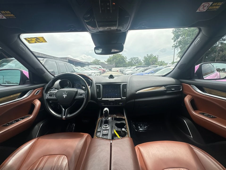 2017 Maserati Levante - Image 19 of 20