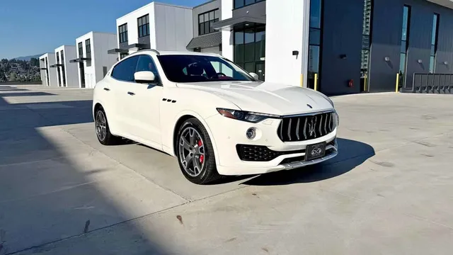2017 Maserati Levante S