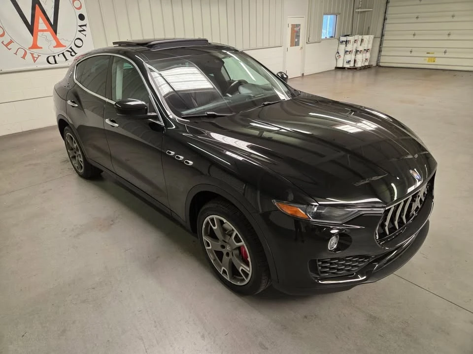 2017 Maserati Levante - Image 11 of 18