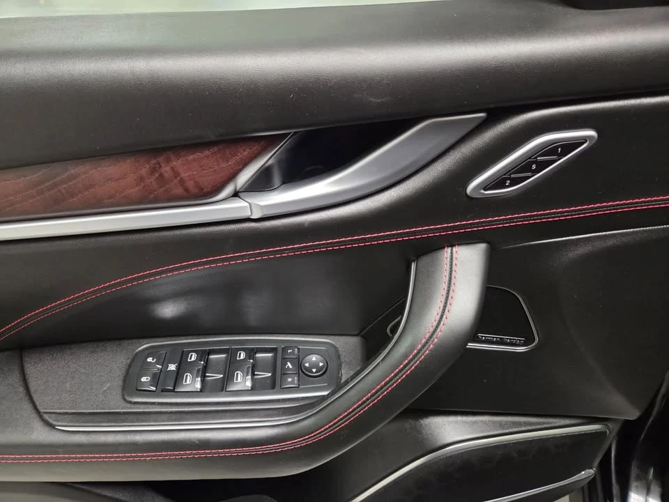 2017 Maserati Levante - Image 15 of 18