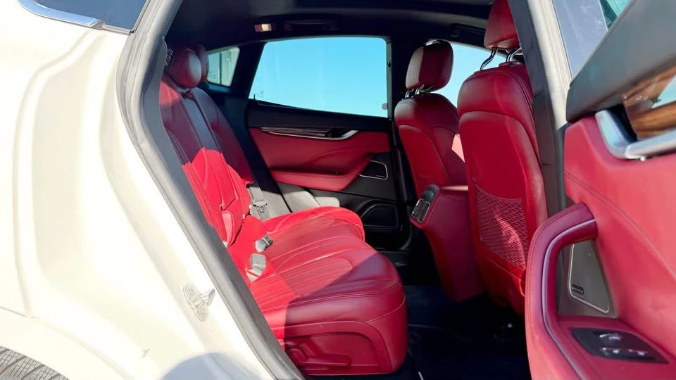 2017 Maserati Levante - Image 18 of 20