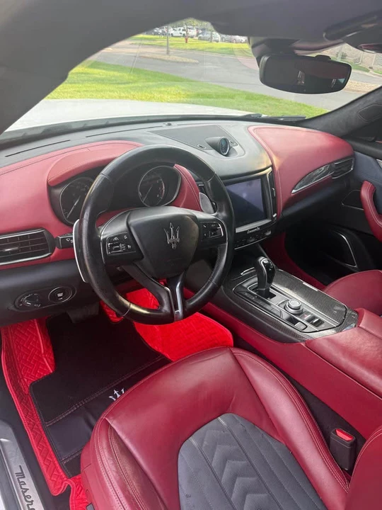 2017 Maserati Levante - Image 6 of 9
