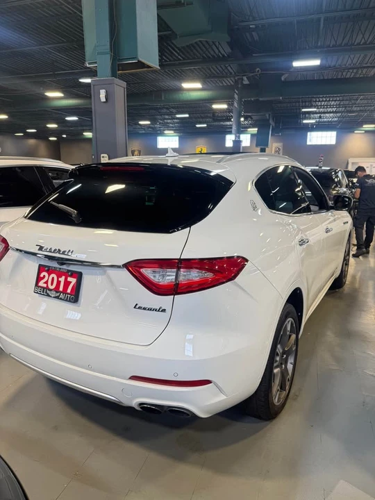 2017 Maserati Levante - Image 3 of 10