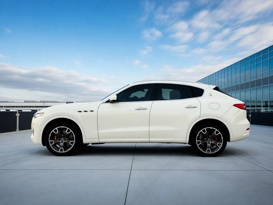 2017 Maserati Levante - Image 6 of 20
