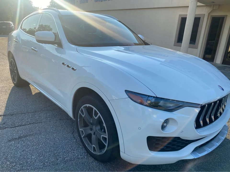 2017 Maserati Levante - Image 5 of 19