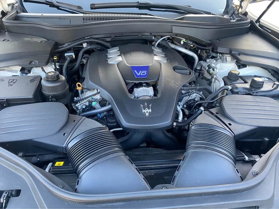 2017 Maserati Levante - Image 19 of 19