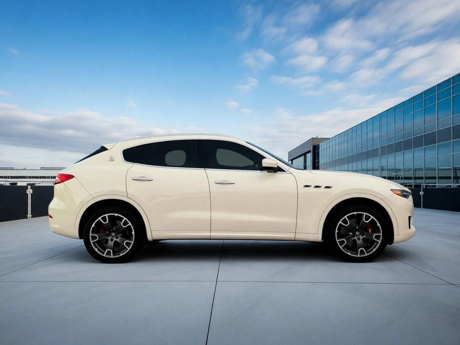 2017 Maserati Levante - Image 10 of 20