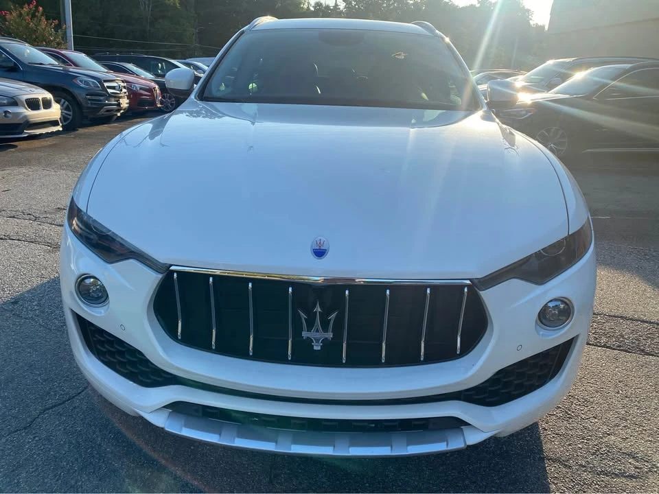 2017 Maserati Levante - Image 2 of 19
