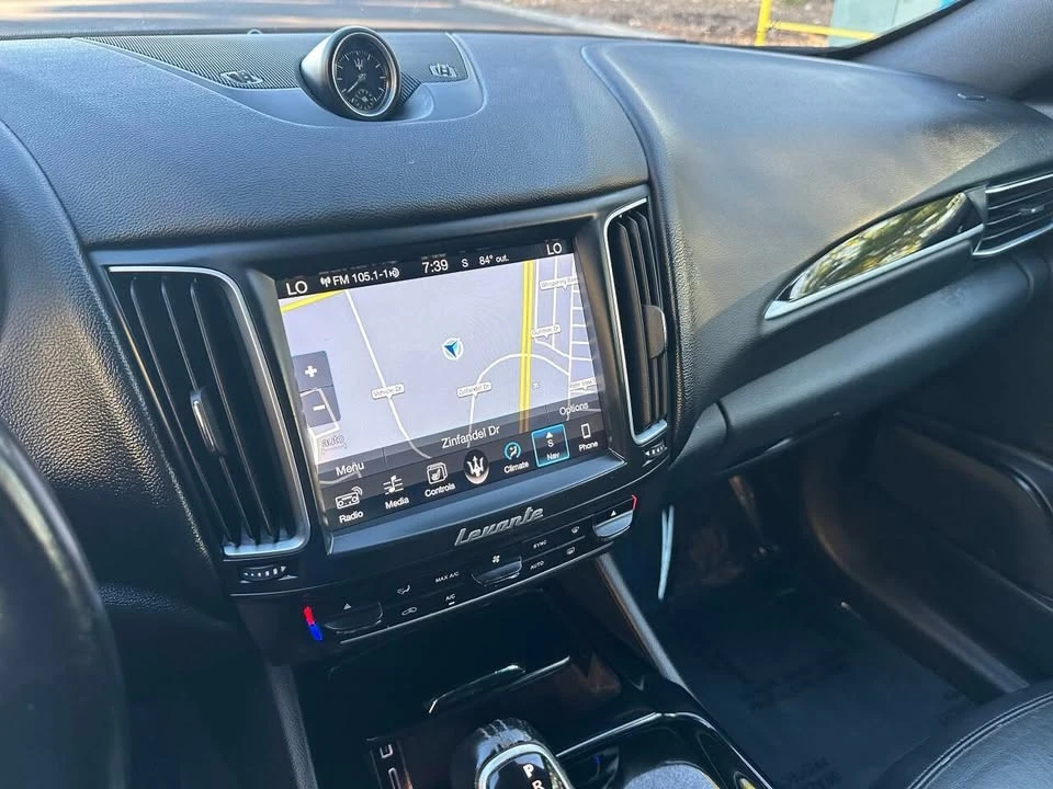 2017 Maserati Levante - Image 16 of 19