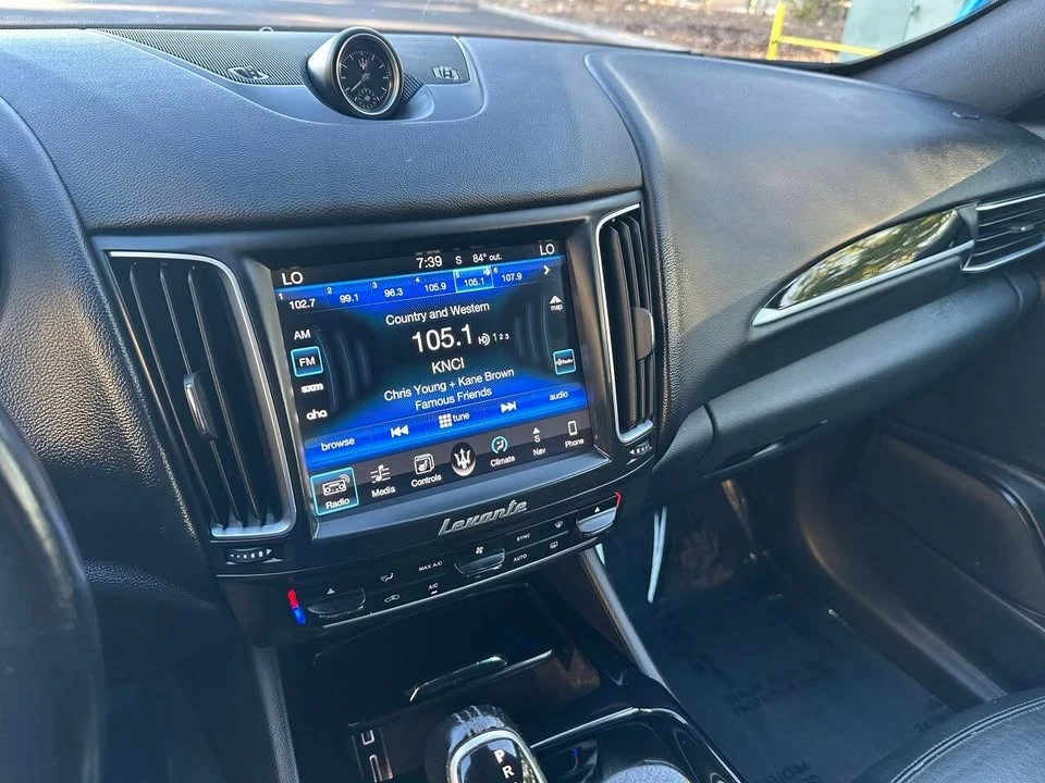 2017 Maserati Levante - Image 17 of 19
