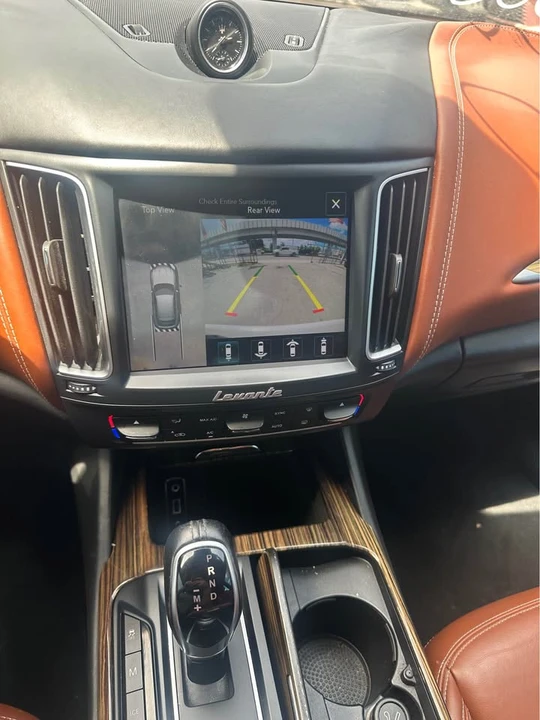 2017 Maserati Levante - Image 10 of 11