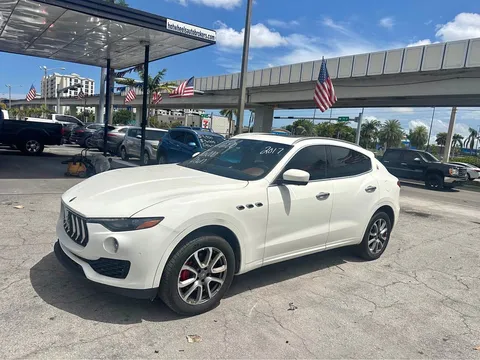 2017 Maserati Levante Levante