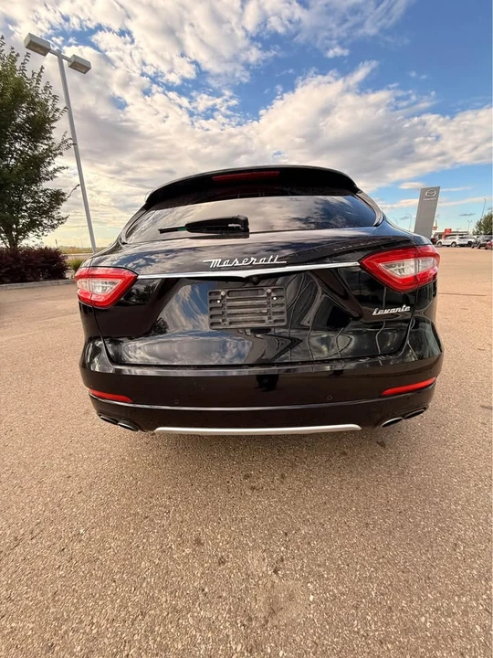 2017 Maserati Levante - Image 3 of 11