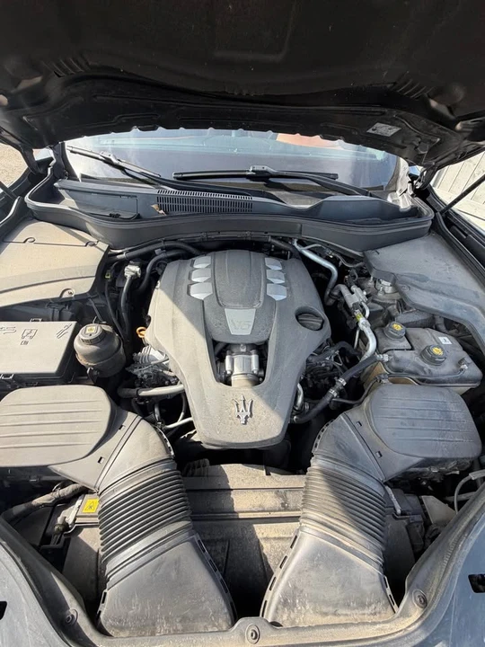 2017 Maserati Levante - Image 11 of 12