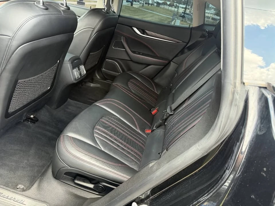 2017 Maserati Levante - Image 19 of 20