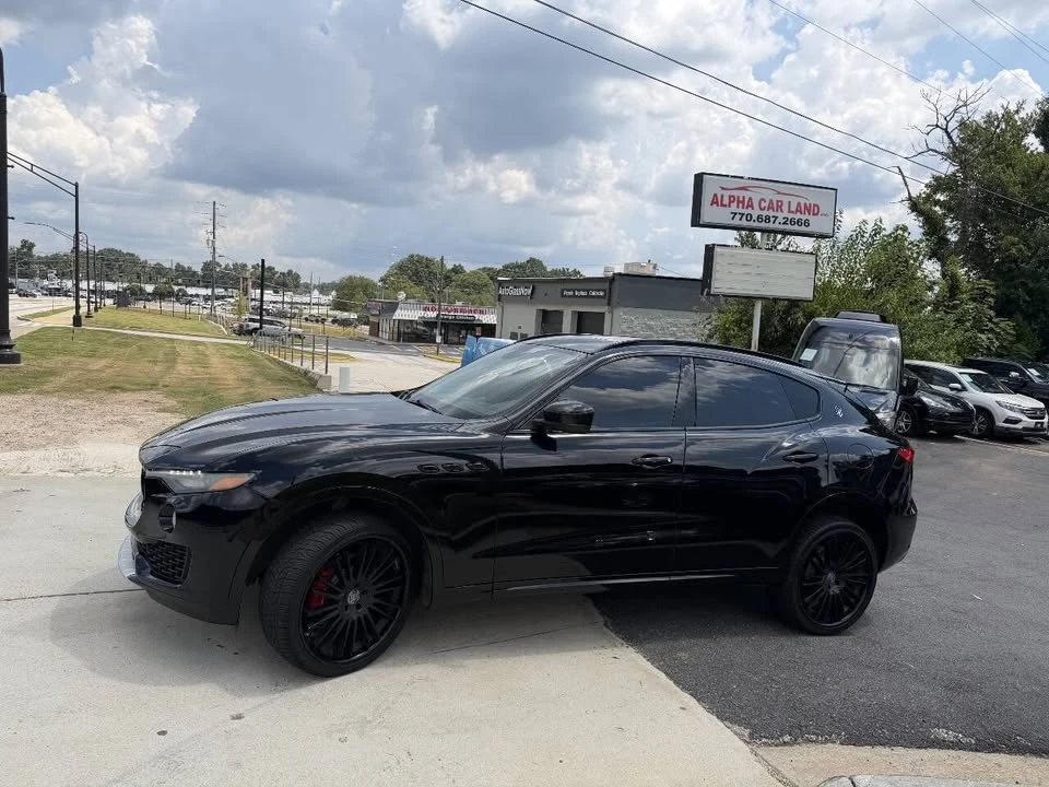 2017 Maserati Levante - Image 14 of 20