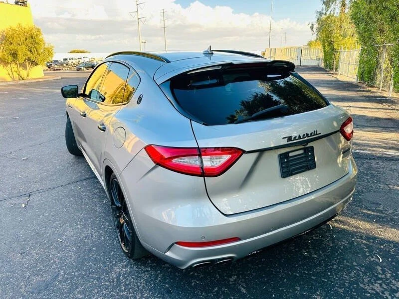2017 Maserati Levante - Image 2 of 16