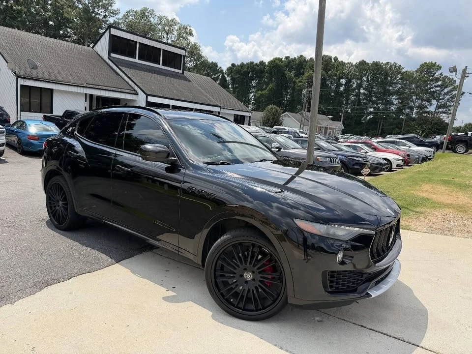 2017 Maserati Levante - Image 7 of 20