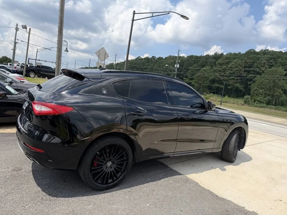 2017 Maserati Levante - Image 6 of 20