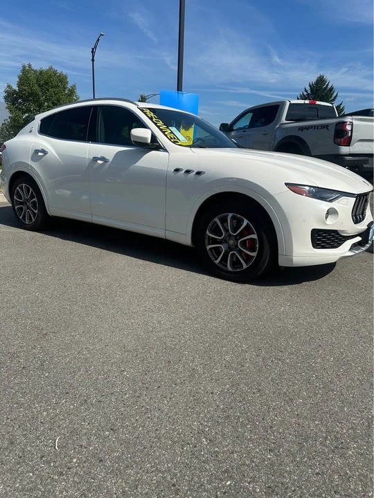 2017 Maserati Levante - Image 2 of 7