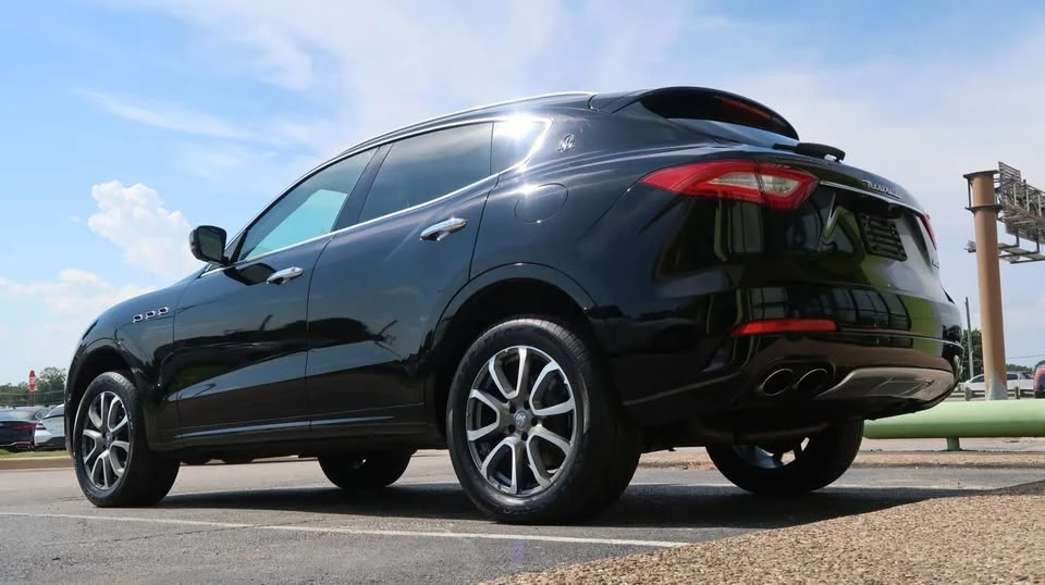 2017 Maserati Levante - Image 11 of 15