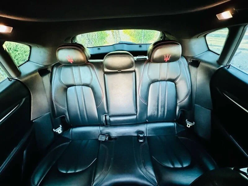 2017 Maserati Levante - Image 8 of 16