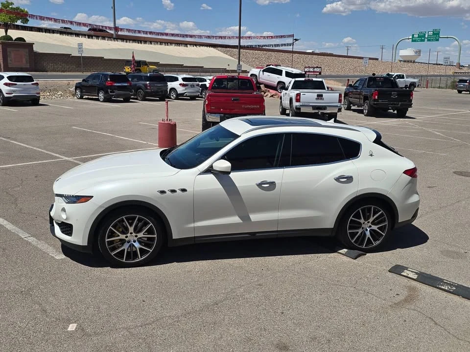 2017 Maserati Levante - Image 16 of 16