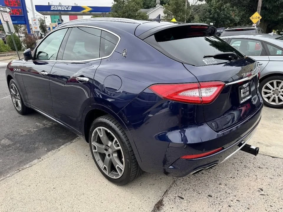 2017 Maserati Levante - Image 15 of 20