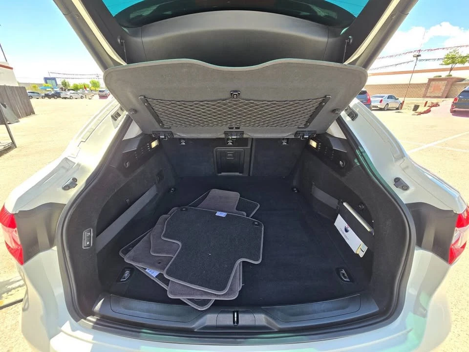 2017 Maserati Levante - Image 13 of 16
