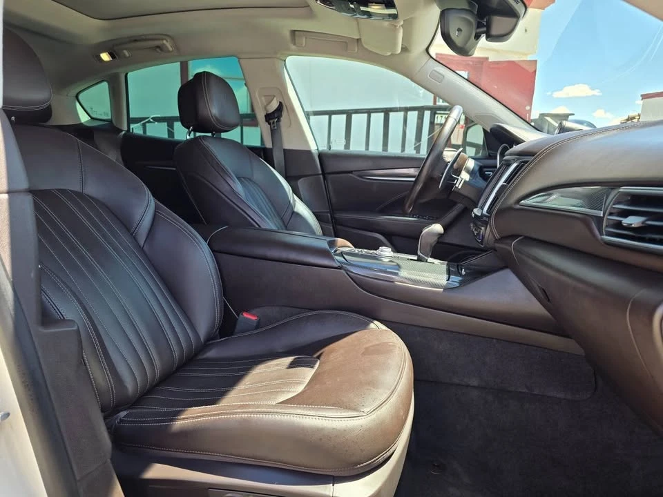 2017 Maserati Levante - Image 9 of 16