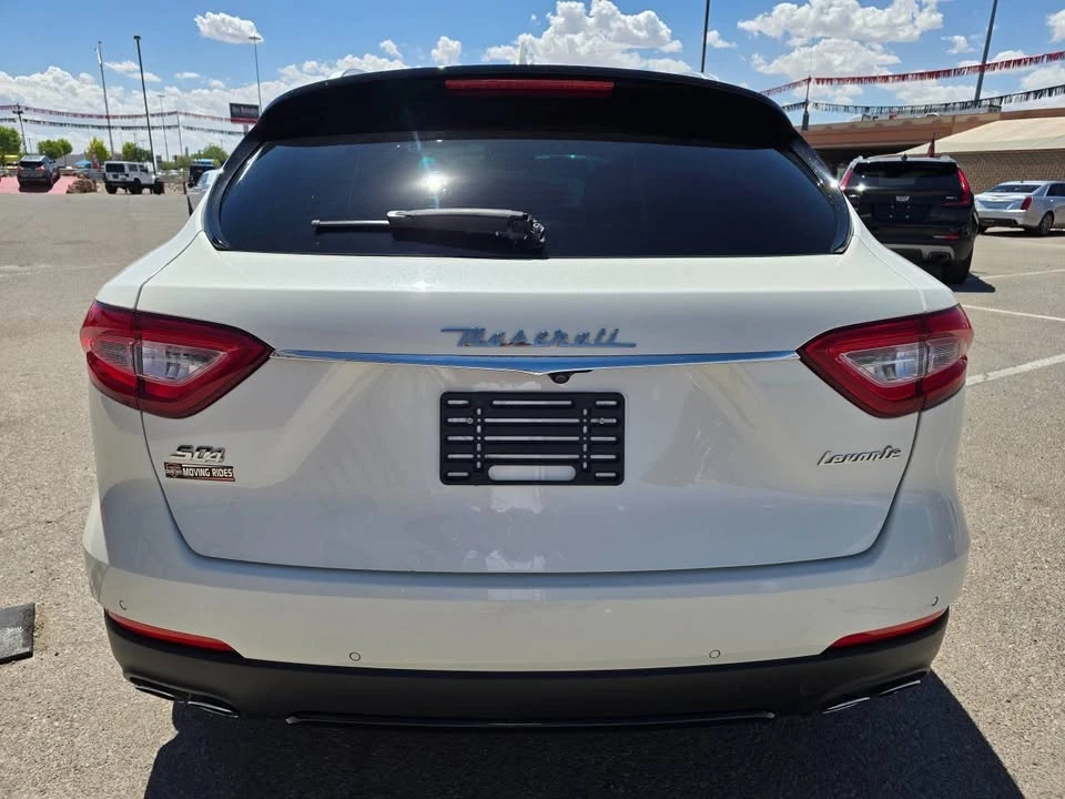 2017 Maserati Levante - Image 8 of 16