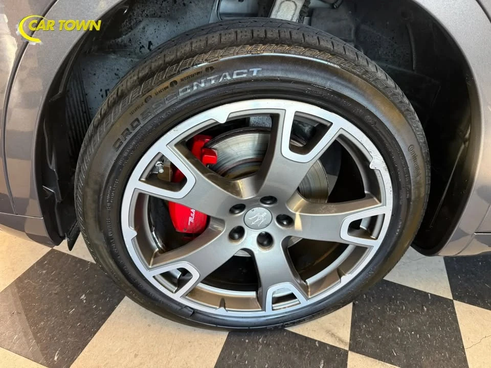 2017 Maserati Levante - Image 15 of 20