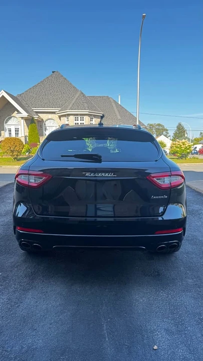2017 Maserati Levante - Image 6 of 12