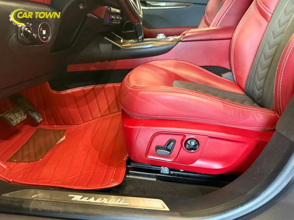 2017 Maserati Levante - Image 18 of 20