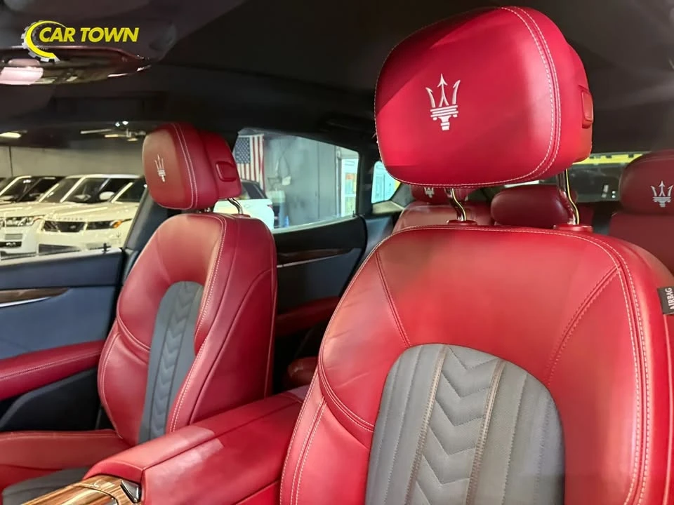 2017 Maserati Levante - Image 17 of 20