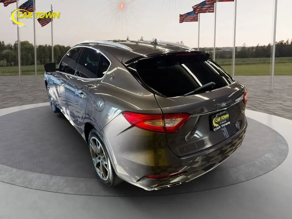 2017 Maserati Levante - Image 12 of 20