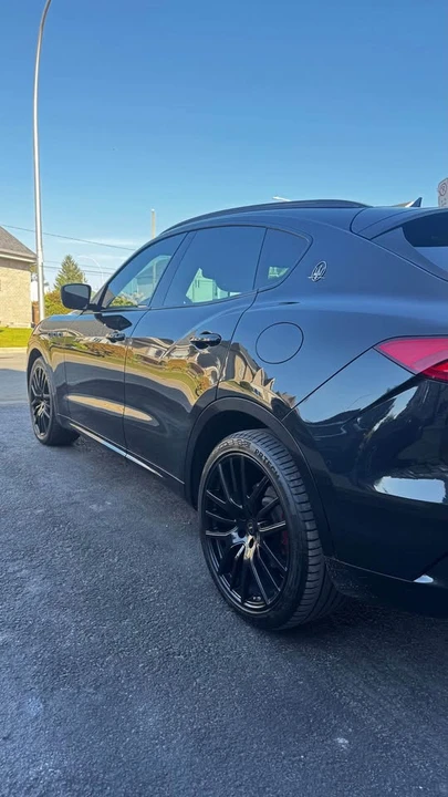 2017 Maserati Levante - Image 8 of 12