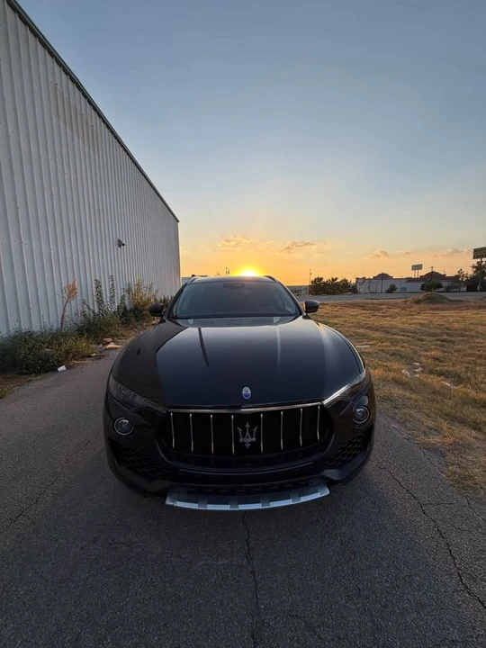 2017 Maserati Levante - Image 12 of 16
