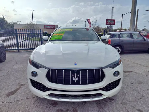 2017 Maserati Levante Levante