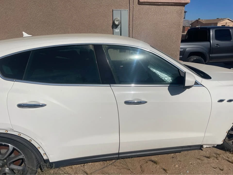 2017 Maserati Levante - Image 4 of 8