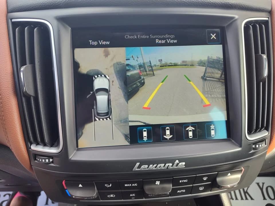 2017 Maserati Levante - Image 12 of 20