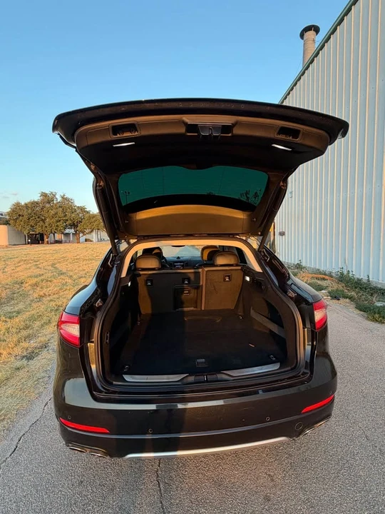2017 Maserati Levante - Image 14 of 16