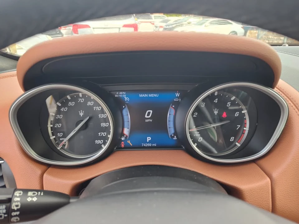 2017 Maserati Levante - Image 9 of 20
