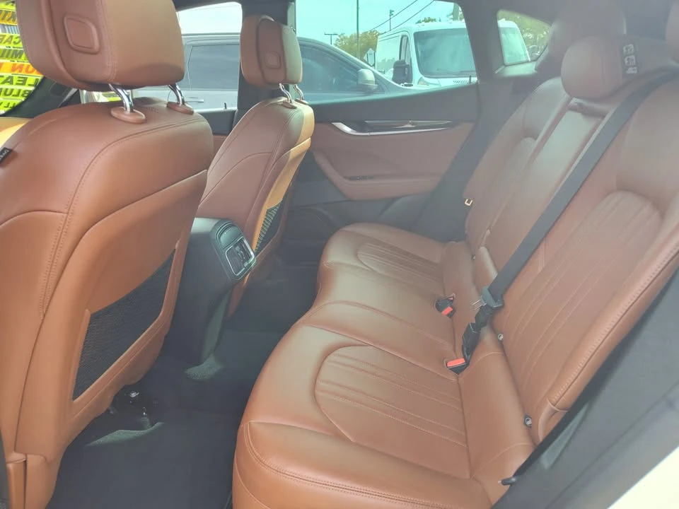 2017 Maserati Levante - Image 15 of 20
