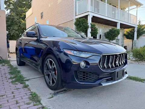 2017 Maserati Levante Levante