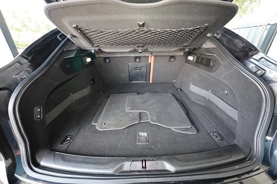2017 Maserati Levante - Image 17 of 20