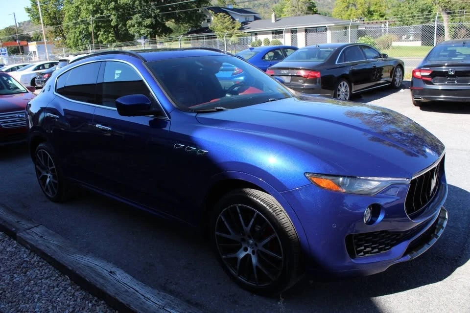 2017 Maserati Levante - Image 5 of 20