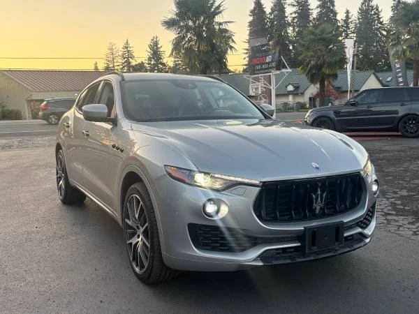 2017 Maserati Levante - Image 2 of 18