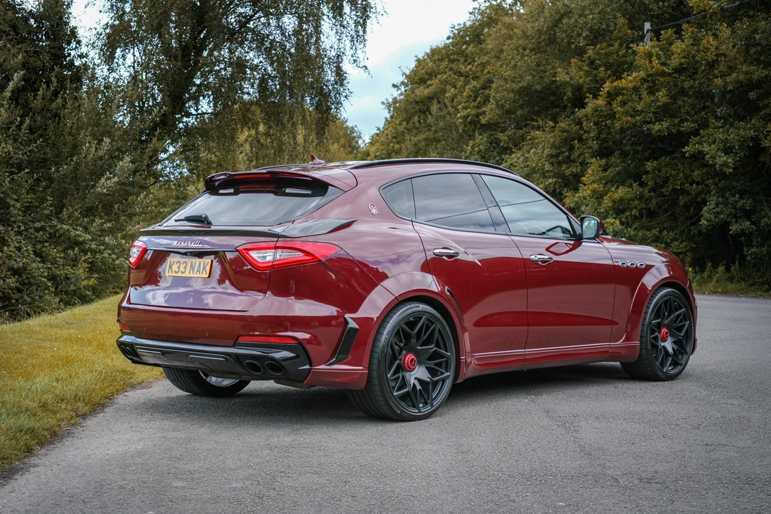 2017 Maserati Levante - Image 6 of 31