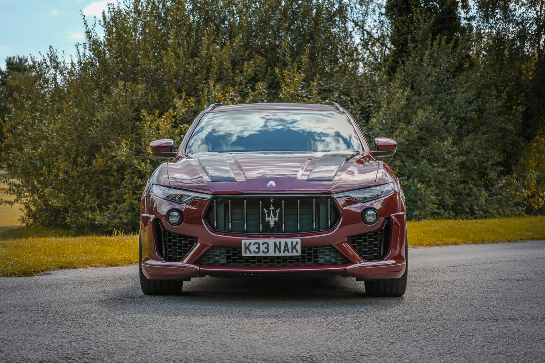 2017 Maserati Levante - Image 2 of 31